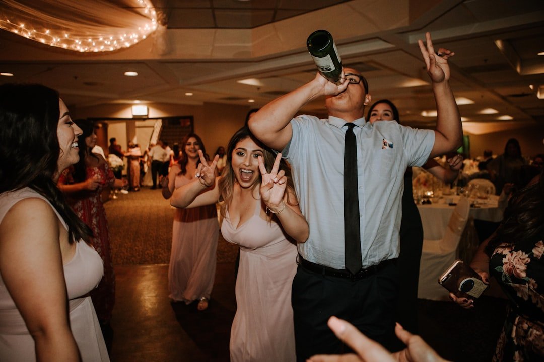 A Wedding Nightmare: When the Dance Floor Collapses, Who Pays?