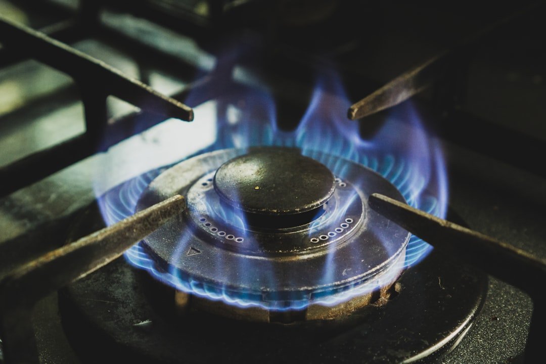 That Gas Stove in Your Kitchen Might Be Leaking a Cancer-Causing Chemical